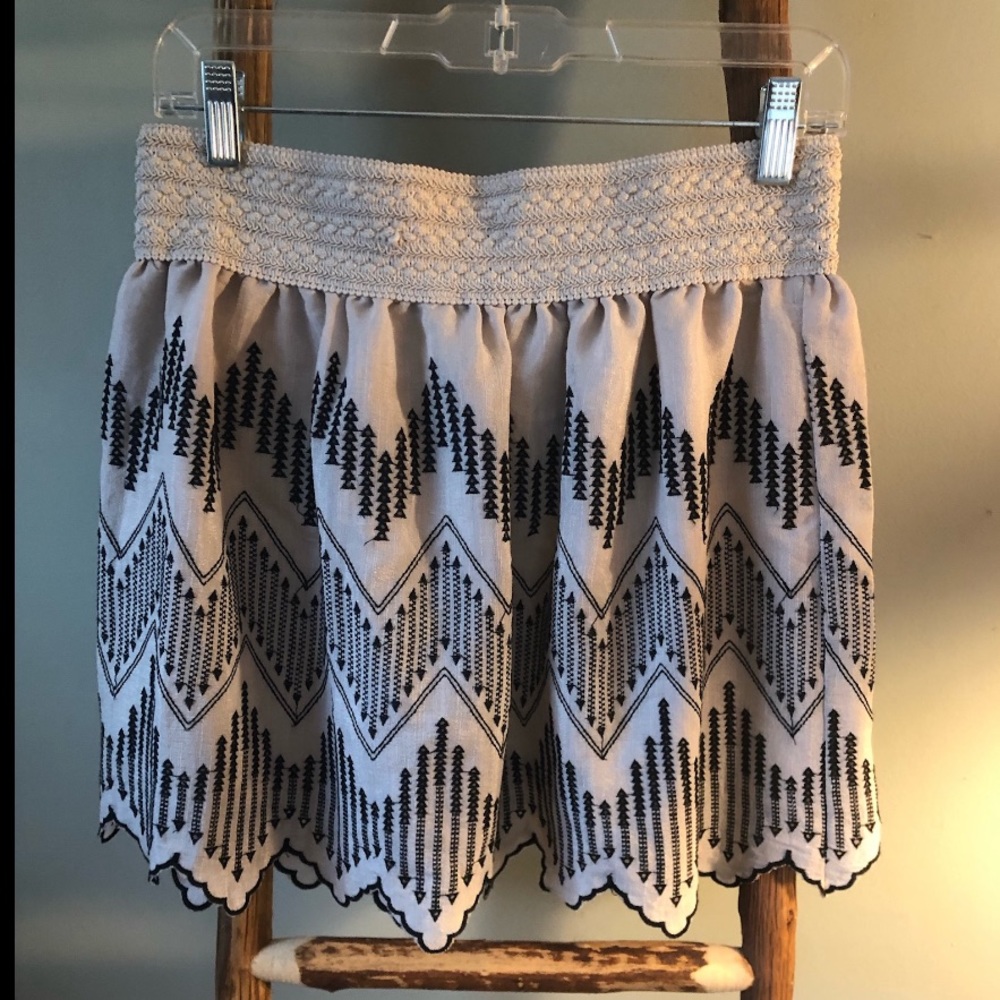Design Lab NWT skirt